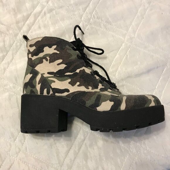 Rocket Dog Camo Lauralee Gravity Combat Boots Womens Size 8.5 - Picture 5 of 9